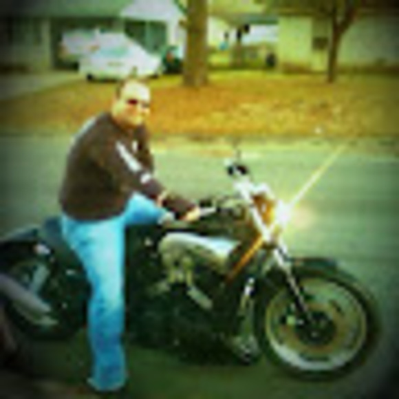 Meet your Posher, Paul - Picture 1 of 1